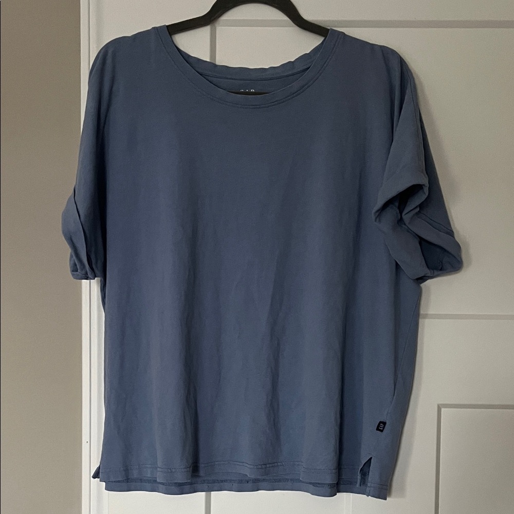 GAP Women’s Slate Blue Short Sleeve Tee